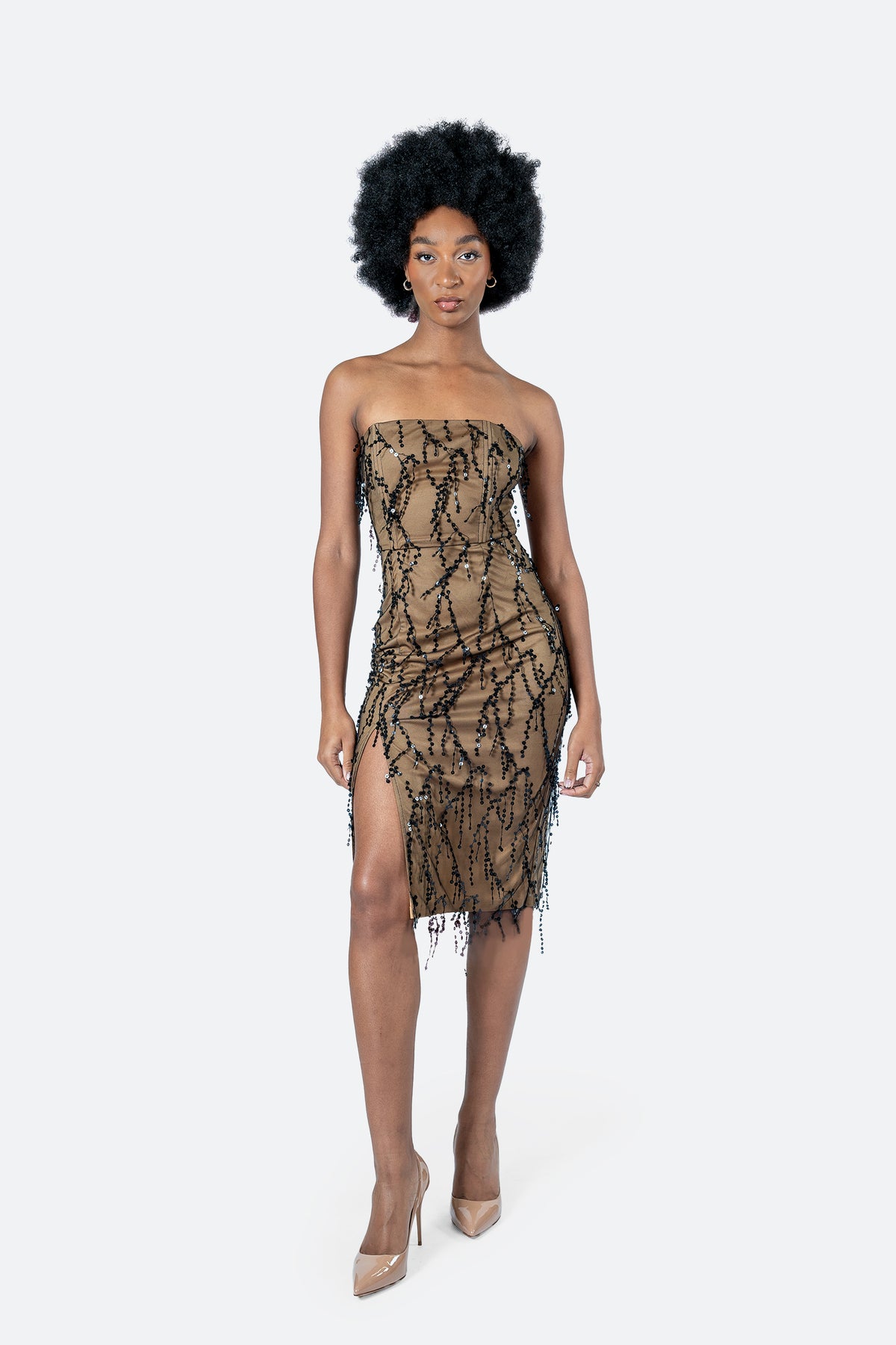 RAE in Cedar | Mid image 0